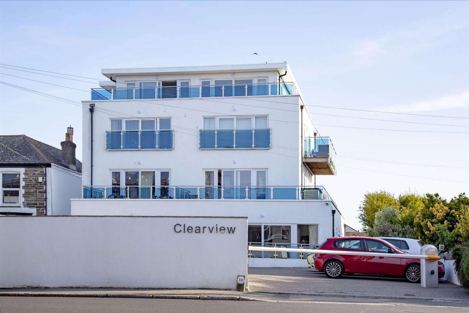 1 bedroom property to let in Mount Wise, Newquay £750